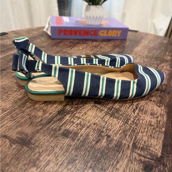 Blue and Green Striped Flats for Casual Wear - Picture 3 of 6